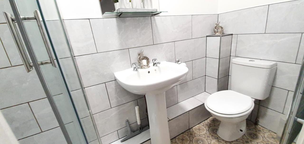 Trendy, Modern Garden Posh Peckham Apartment London Bagian luar foto