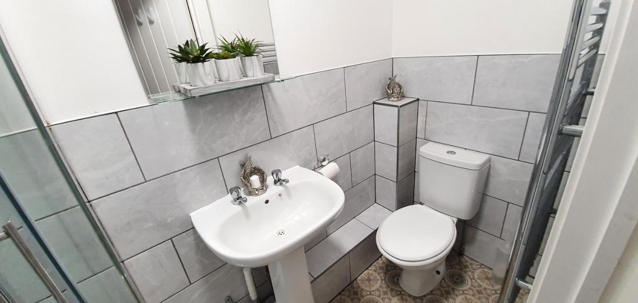 Trendy, Modern Garden Posh Peckham Apartment London Bagian luar foto